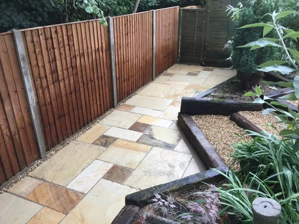 New patio and hard landscaping laid at a property in Oxford
