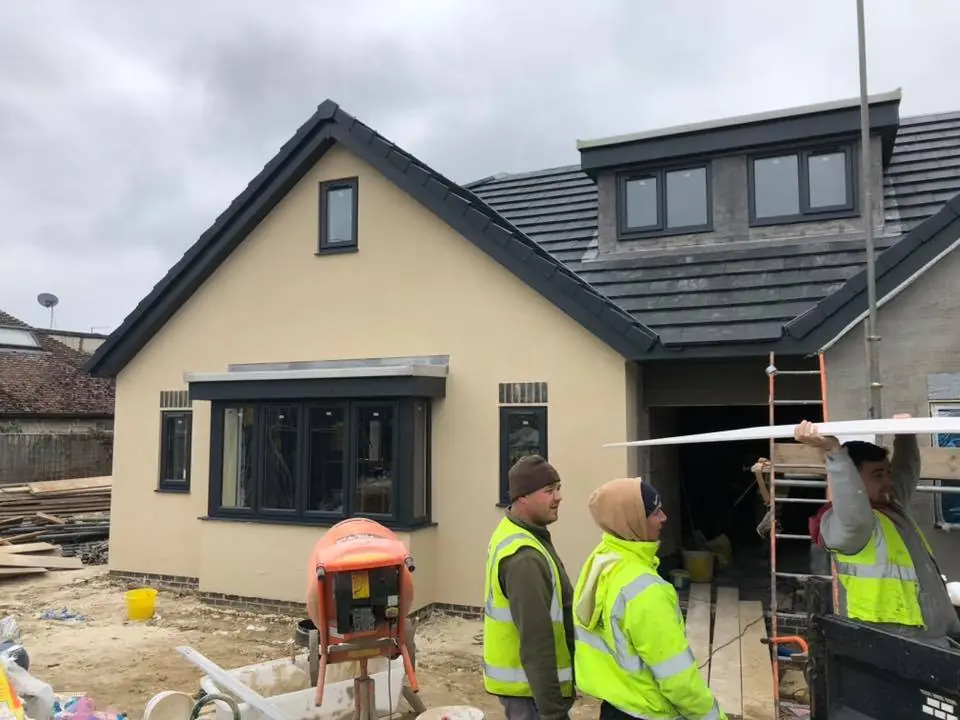 Oxford Builders team working on a property extension in Oxford